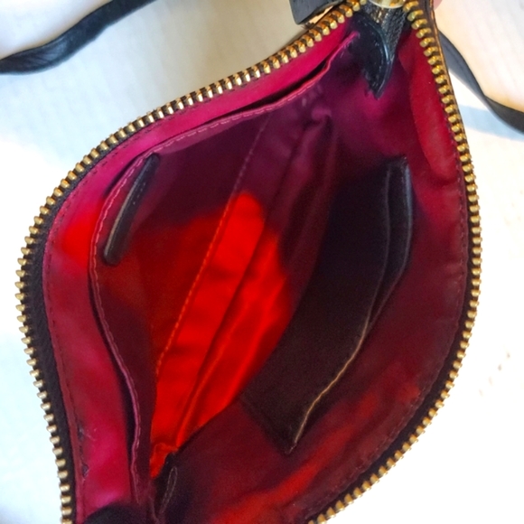 Cole Haan Small Leather Crossbody Purse Black - Picture 7 of 9